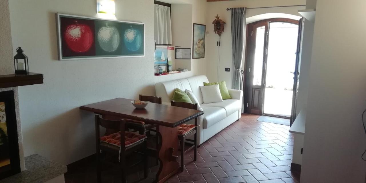 Piccolo Girasole Διαμέρισμα Μενάτζιο Εξωτερικό φωτογραφία